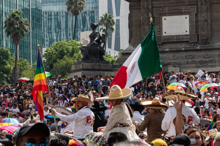 ¿Sabes dónde se encuentra el único monumento LGBT+ de México?