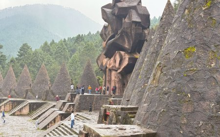 Conoce El Centro Ceremonial Otomí: Un santuario cultural rodeado de bosque
